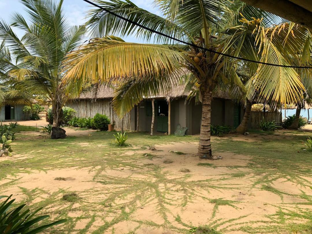 The Akwidaa Inn Dış mekan fotoğraf